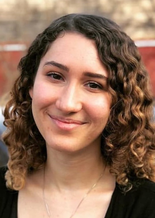 alessandra-stella-pollan-santos